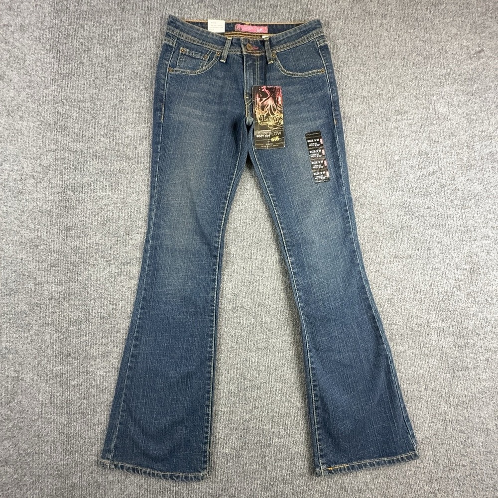 Y2K Levi's 518 Superlow Boot Cut Jeans Juniors 3 Medium Wash Low Rise Stretch